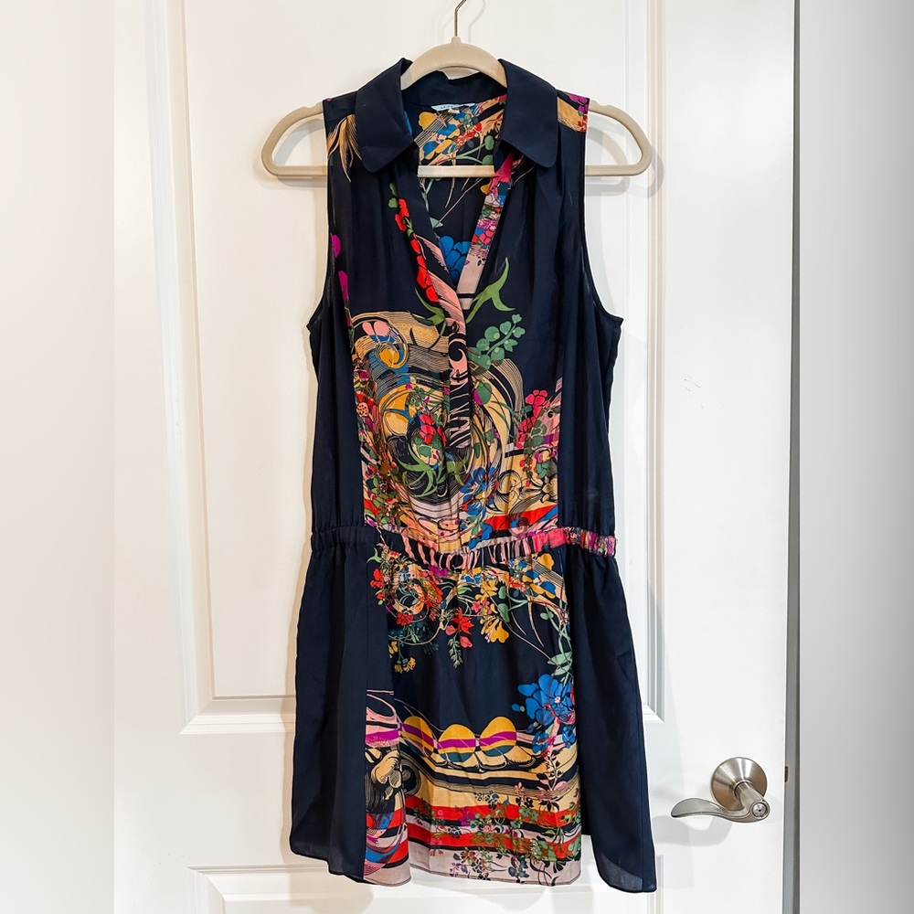 Button front dress from Anthropologie with an elastic drop waist. Sz 8